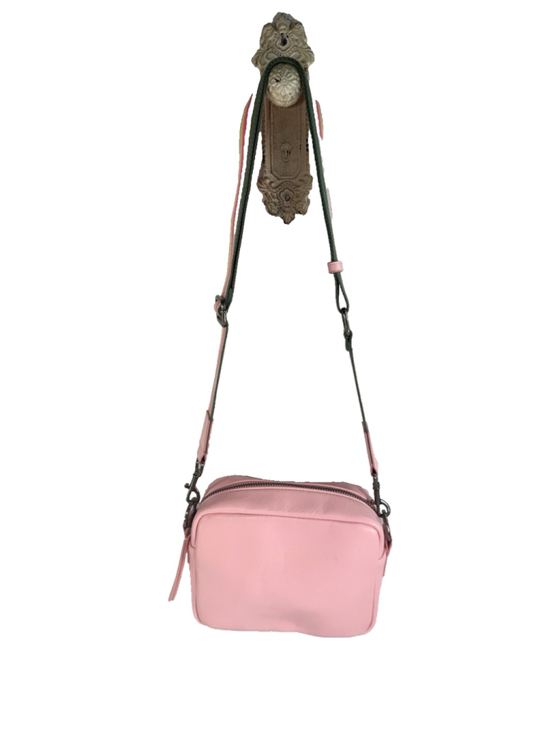 Universal Thread Handbags - Universal Threads Camera bag Pink Crossbody with guitar Strap Multicolored new
